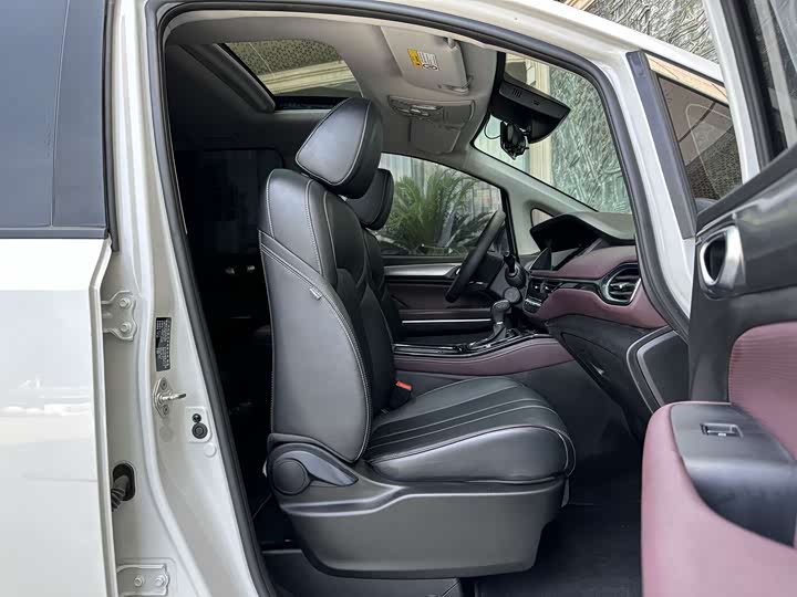 Trumpchi M6 2023 PRO 270 T DCT — фото 21