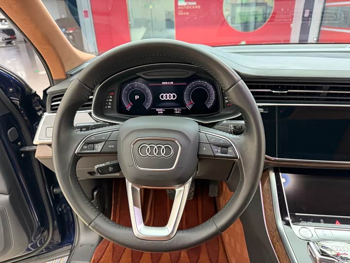 Audi Q7 2020 45 TFSI quattro S line — фото 11