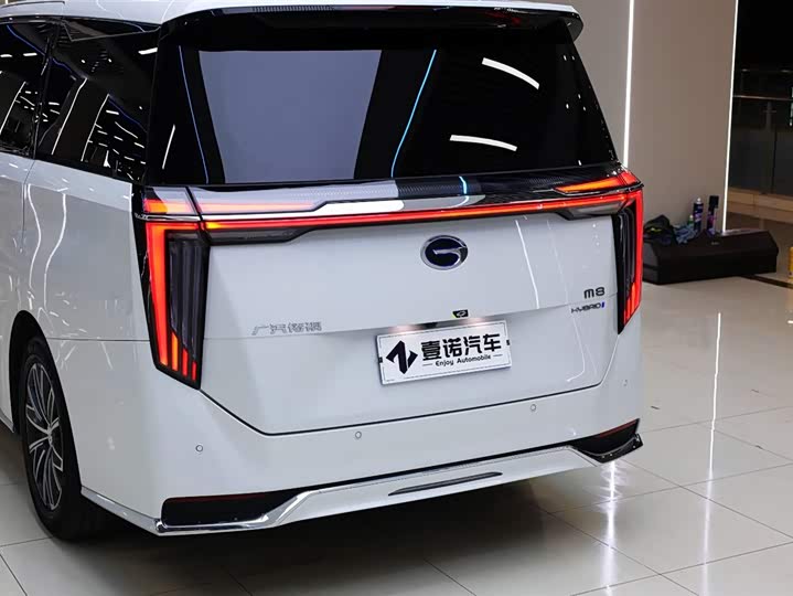 Trumpchi M8 2024 Hybrid — фото 12