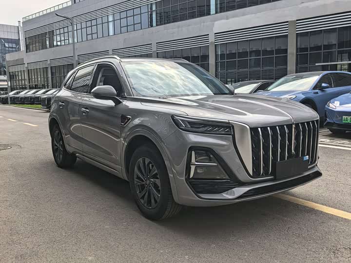 Hongqi HS5 2023 2.0 T Pro — фото 3