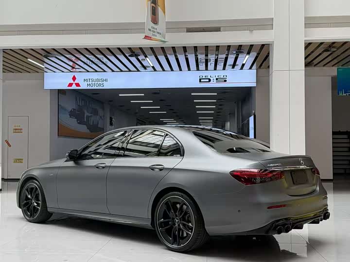 Mercedes-Benz E-Class 2023 AMG E 53 4 MATIC+ — фото 4