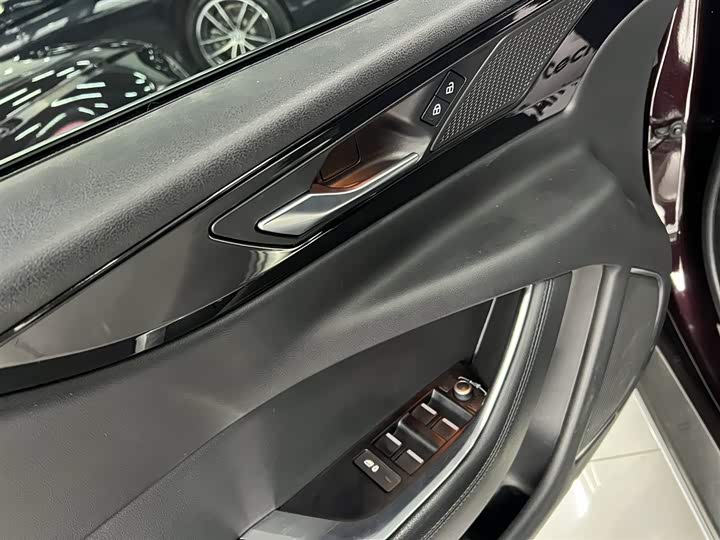 Jaguar XEL 2022 2.0 T 250 PS R-DYNAMIC S — фото 14