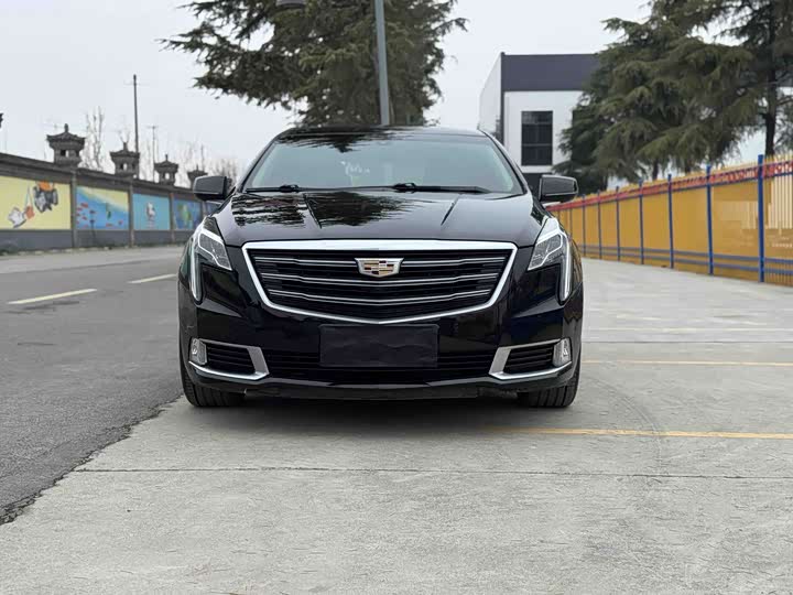 Cadillac XTS 2018 28 T Elite — фото 2