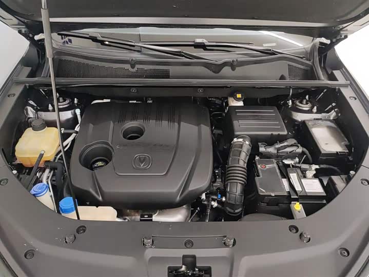 Changan CS75 PLUS 2022 1.5 T ATLuxury — фото 10