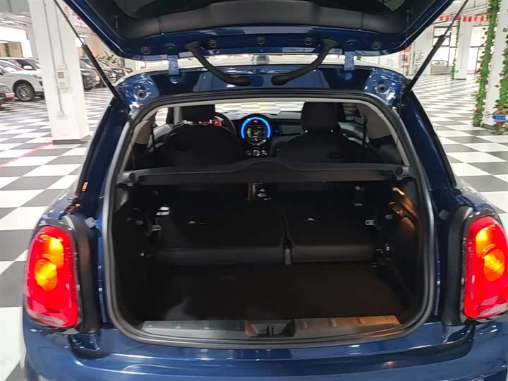 MINI Hatch — фото 19