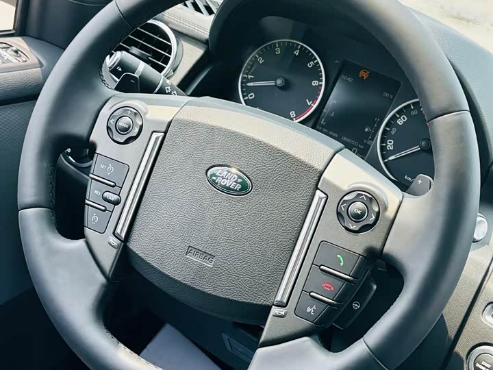 Land Rover Discovery — фото 20