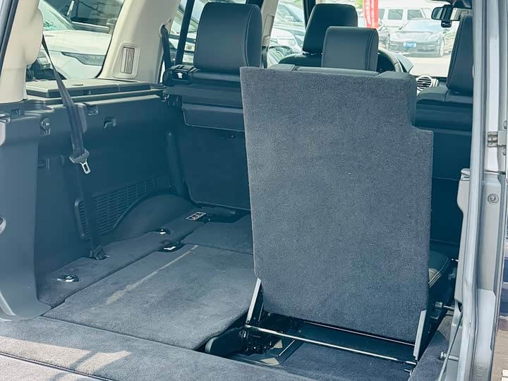 Land Rover Discovery — фото 28