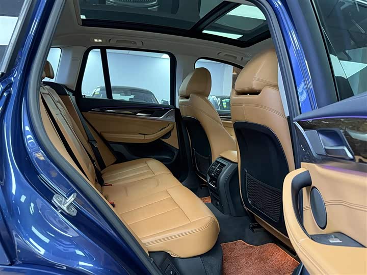 BMW X3 2018 x Drive 30i Leading M V — фото 14