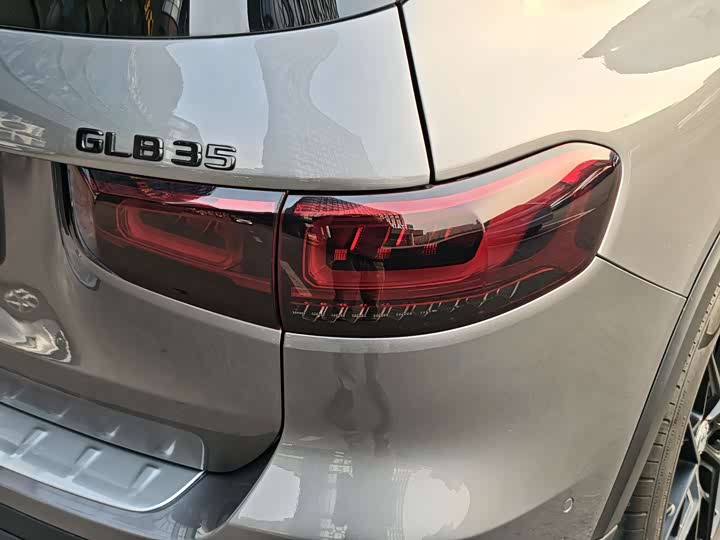 Mercedes-Benz GLB 2021 AMG GLB 35 4 MATIC — фото 21