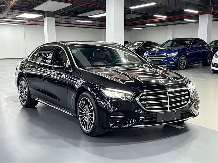 Mercedes-Benz E-Class 2025 E 300 L Luxury — фото 3
