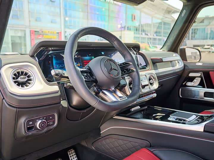 Mercedes-Benz G-Class 2025 AMG G 63 — фото 11