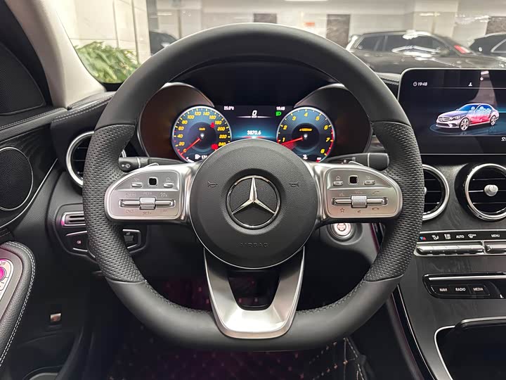 Mercedes-Benz C-Class 2020 C 200 L — фото 17