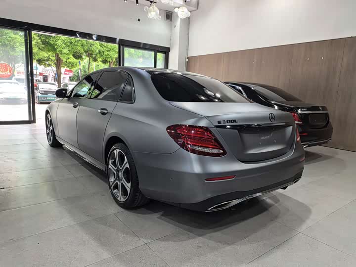 Mercedes-Benz E-Class 2016 E 300 L — фото 8
