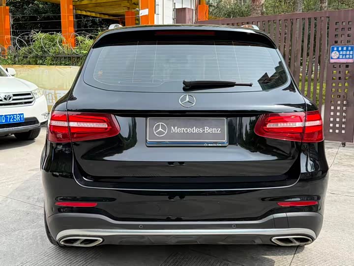Mercedes-Benz GLC 2017 AMG GLC 43 4 MATIC — фото 42