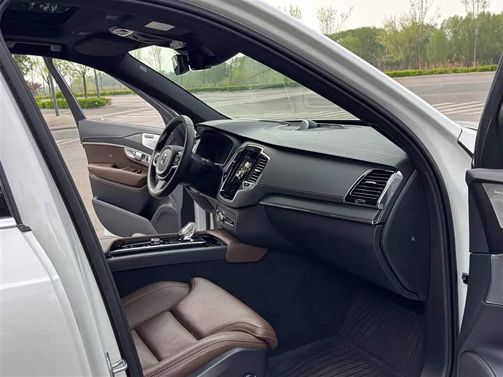 Volvo XC90 Hybrid 2022 E Hybrid T 8 7 — фото 8