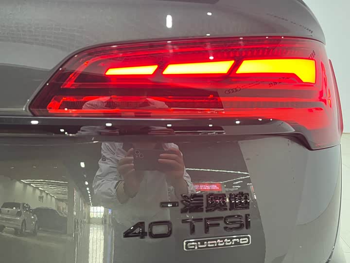 Audi Q5L Sportback 2024 40 TFSI Luxury — фото 18