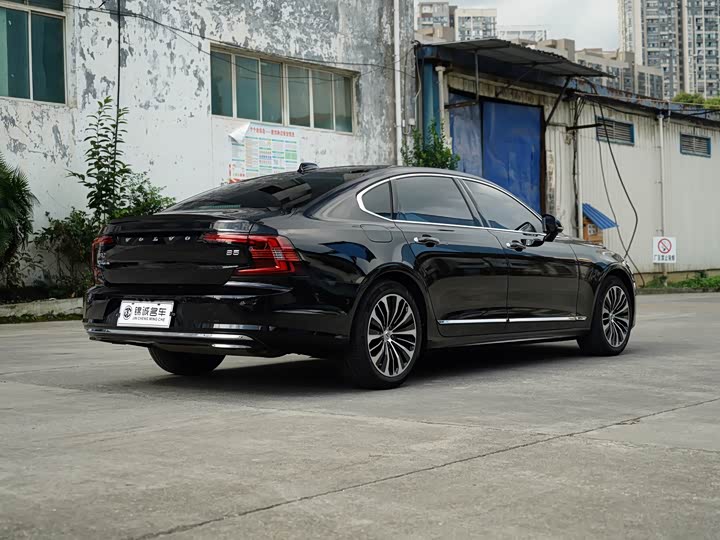 Volvo S90 2022 B 5 — фото 9