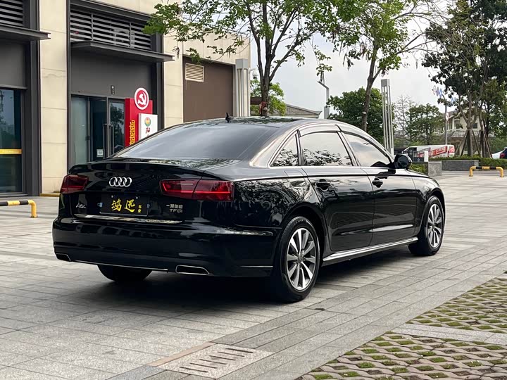 Audi A6L TFSI — фото 5