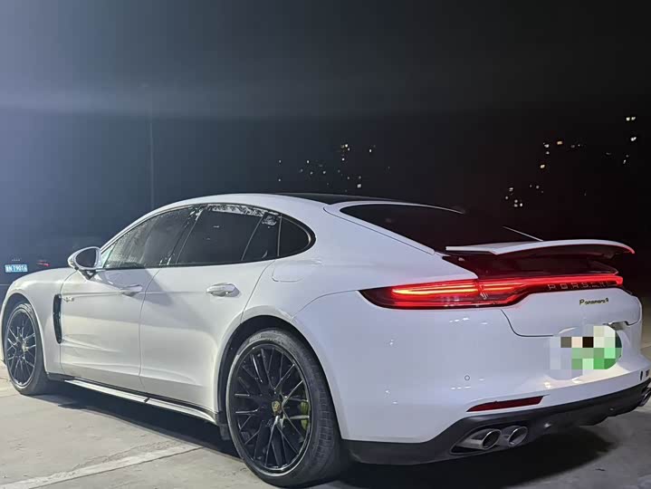 Porsche Panamera 2022 Panamera 4 E-Hybrid 2.9 T — фото 4