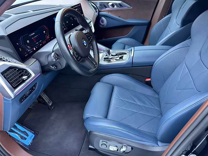 BMW XM 2023 Base — фото 8