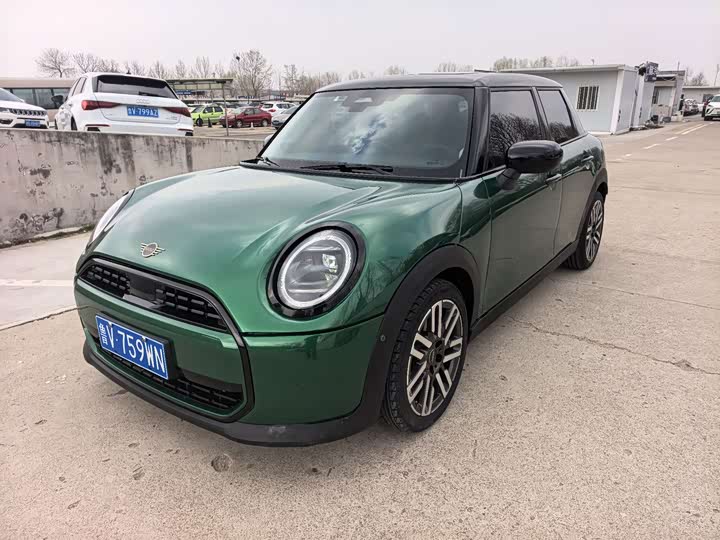 MINI Hatch — фото 1