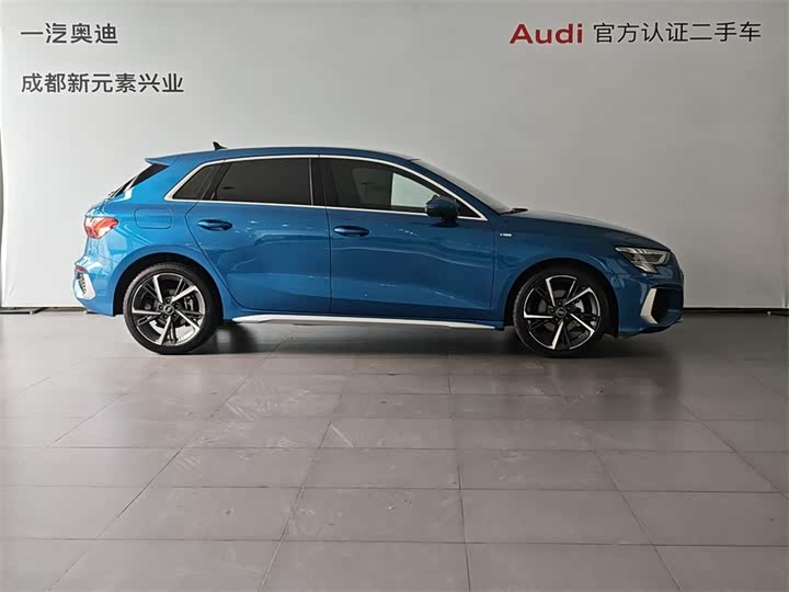Audi A3 2022 Sportback 35 TFSI Sport — фото 3