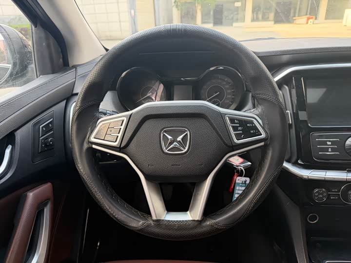 JMC Yusheng S350 2016 2.0 T MT 4 WD 7 — фото 6