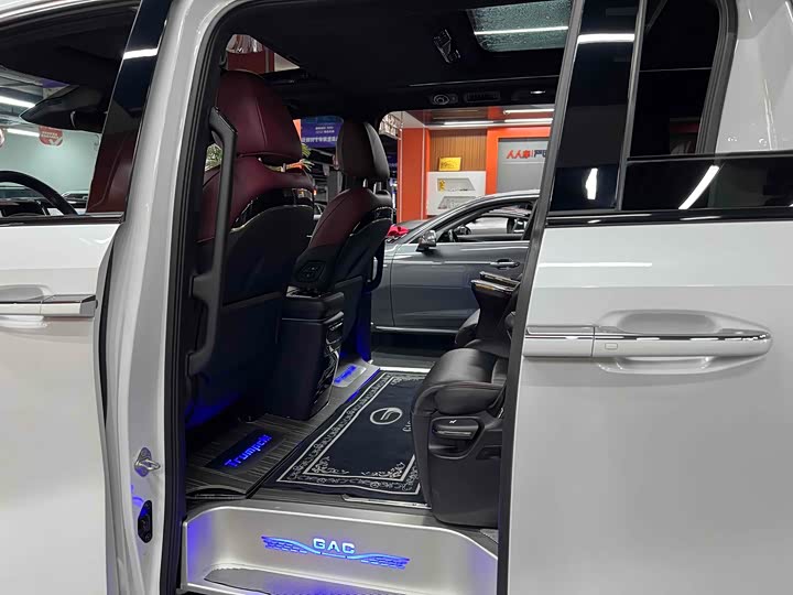 Trumpchi M8 2023 400 T — фото 12
