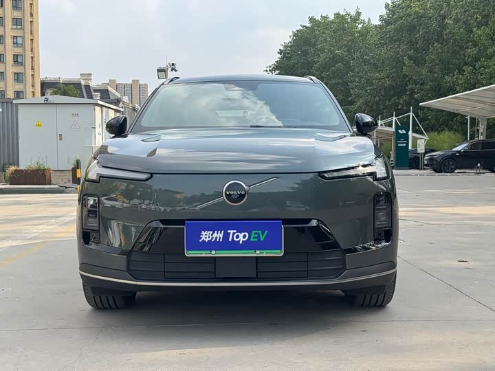 Volvo XC70 Hybrid 2026 4 WD Ultra