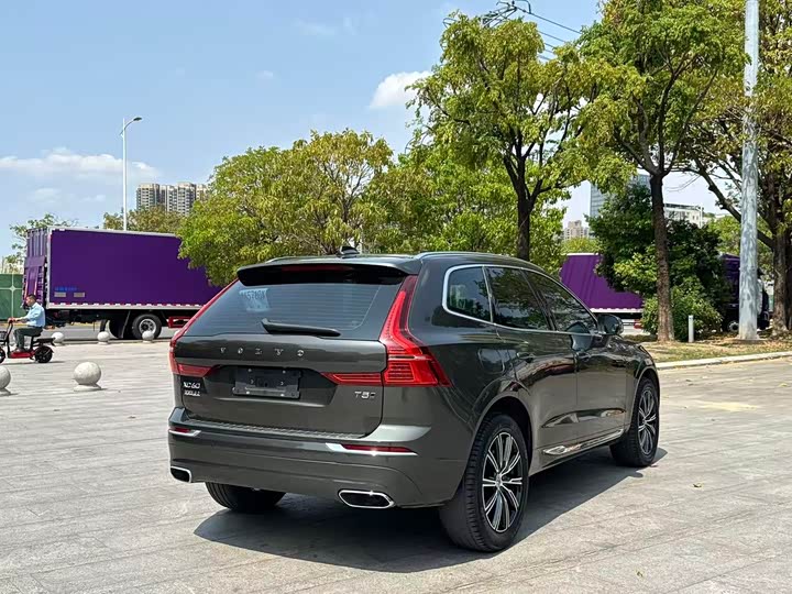 Volvo XC60 2021 T 5 4 WD — фото 9