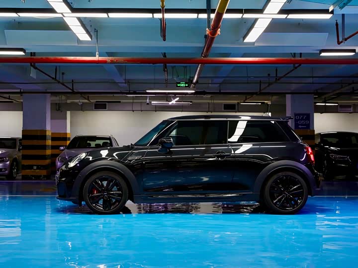 MINI Hatch — фото 2