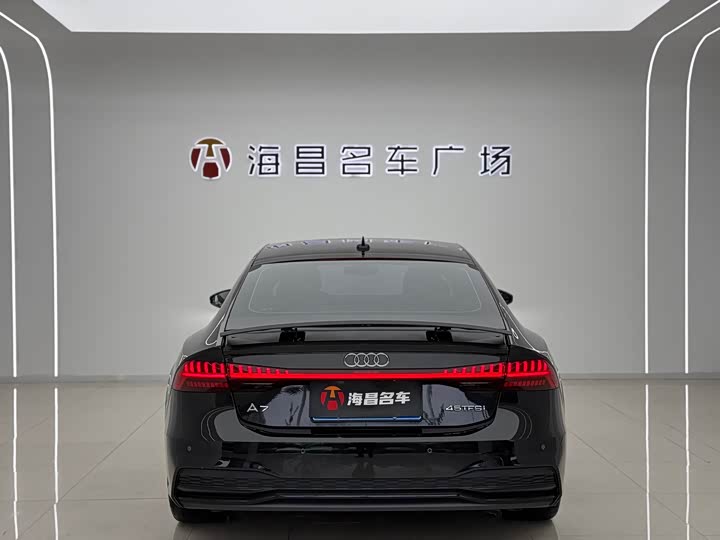 Audi A7 2024 45 TFSI — фото 8