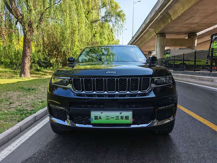 Jeep Grand Cherokee 4xe — фото 2