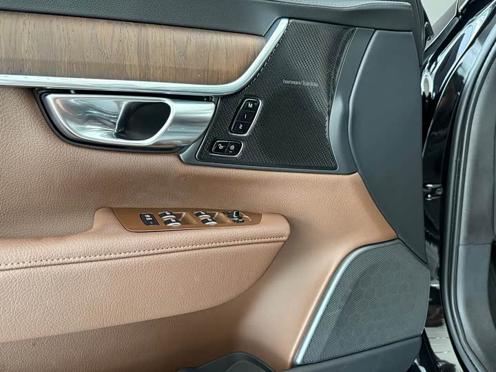 Volvo S90 2021 B 5 — фото 15