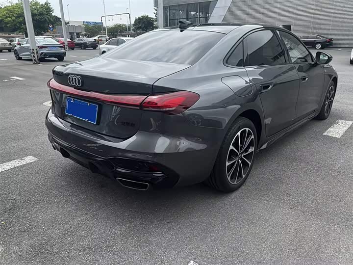 Audi A5L 2026 2.0 T Plus — фото 4
