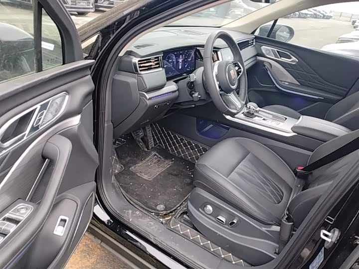 Hongqi HS7 PHEV 2024 2.0 T PHEV 4 WD 6 — фото 16