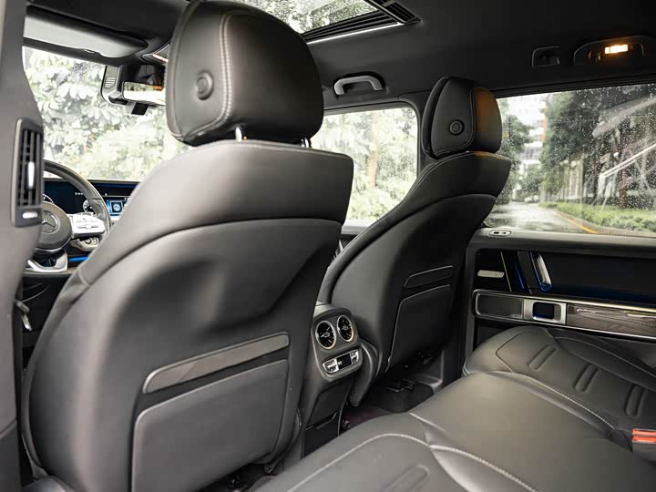 Mercedes-Benz G-Class 2019 G 500 — фото 12