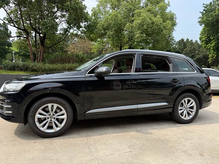 Audi Q7 2019 55 TFSI — фото 4