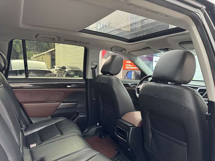 Trumpchi GS8 2017 320 T 2 WD （ ） — фото 9