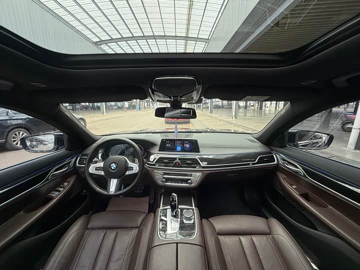 BMW 7-Series 2018 730 Li Leading M — фото 20