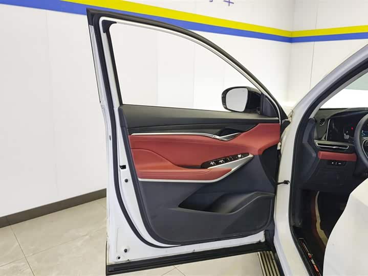 Changan CS75 PLUS 2020 2.0 T AT — фото 7