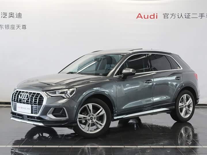 Audi Q3 2023 35 TFSI (1.5 T) — фото 1