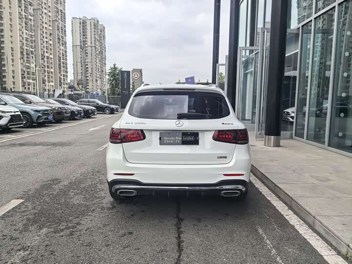 Mercedes-Benz GLC 2022 GLC 300 L 4 MATIC — фото 8