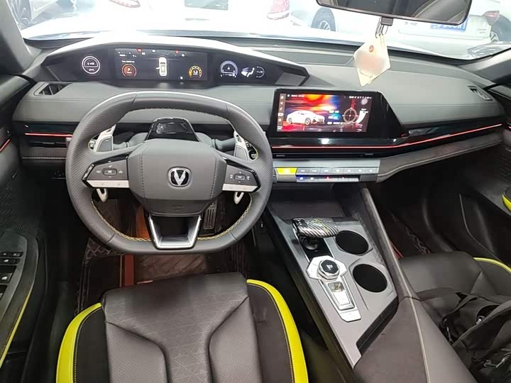 Changan UNI-V 2022 2.0 T — фото 10