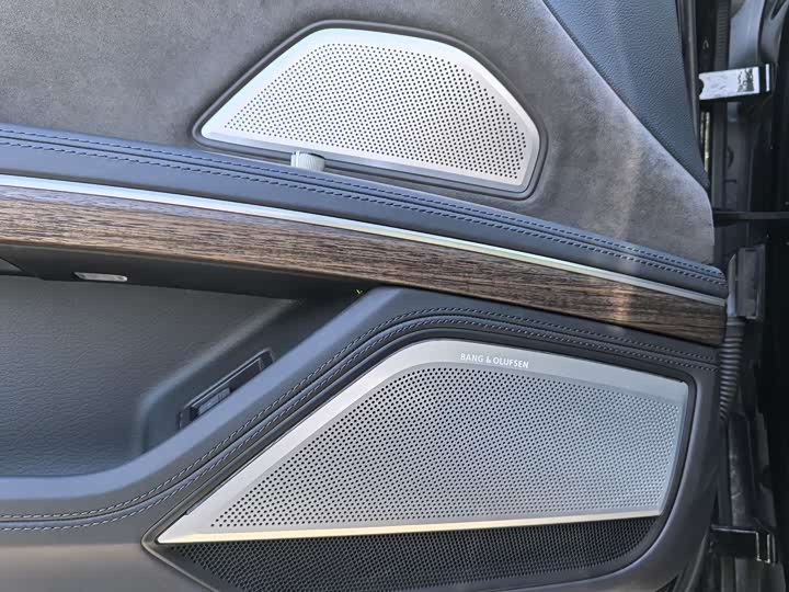 Audi A8 2021 A 8 L 55 TFSI quattro Premium — фото 7