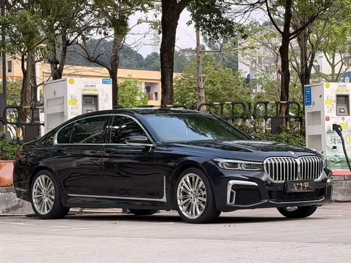 BMW 7-Series 2021 730 Li M — фото 2