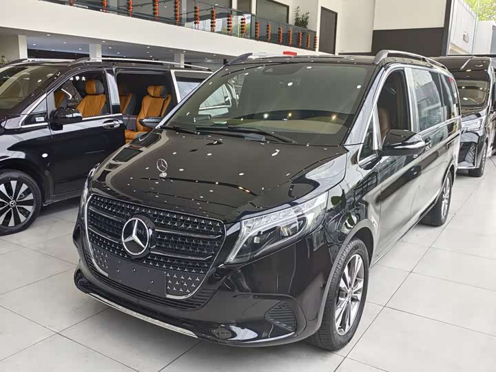 Mercedes-Benz V-Class 2018 V 260 VI — фото 1