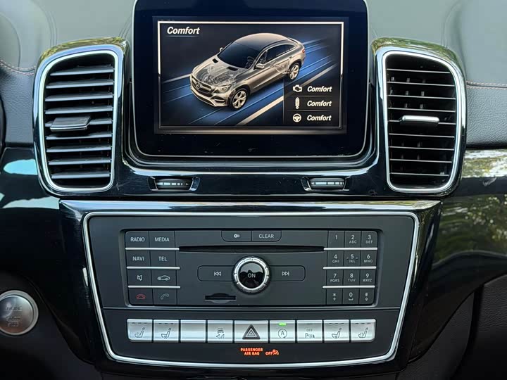 Mercedes-Benz GLE 2017 GLE 500 4 MATIC SUV — фото 23