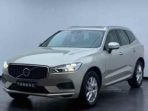 Volvo XC60 2018 T 5 4 WD — фото 22
