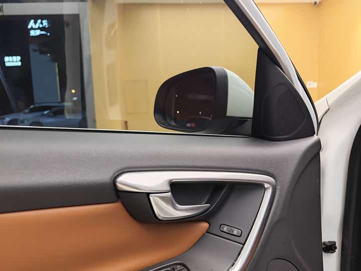 Volvo S60 2018 S 60 L T 3 — фото 8